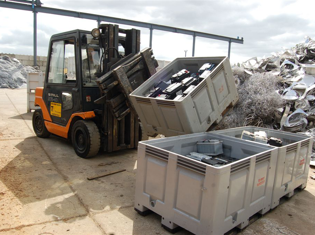 Palletbox met accus Palletbox met accus